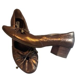 Vic Matie Vintage Metallic Brownish Gold Heel Pumps - Size 36